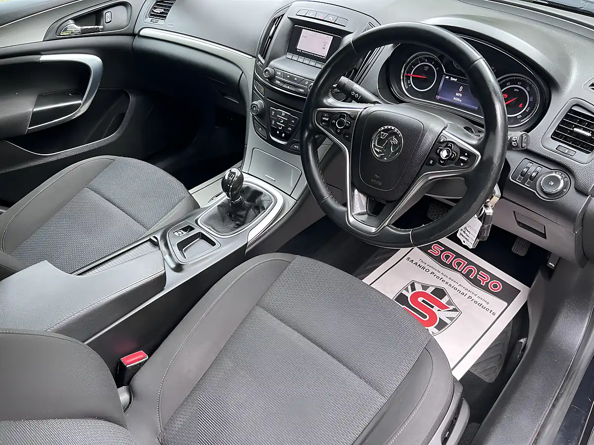 Used 2014 Vauxhall Insignia Energy Black - Interior and Exterior details 17