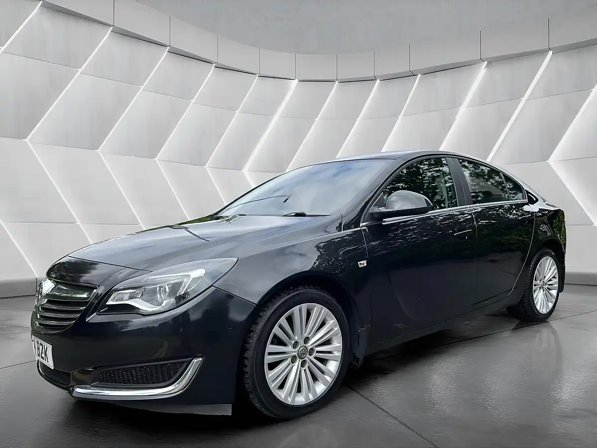 Used 2014 Vauxhall Insignia Energy Black - Interior and Exterior details 10