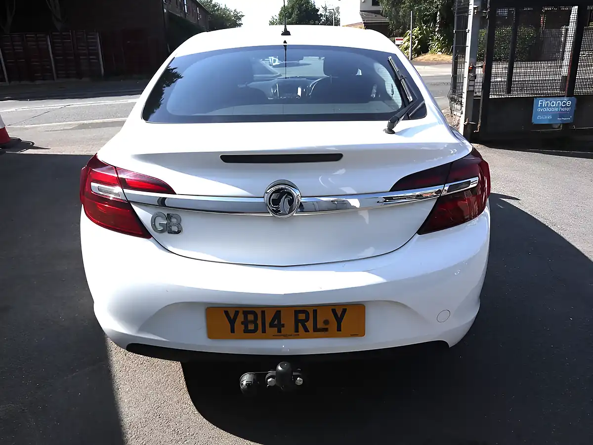 Used 2014 Vauxhall Insignia Energy White - Interior and Exterior details 5