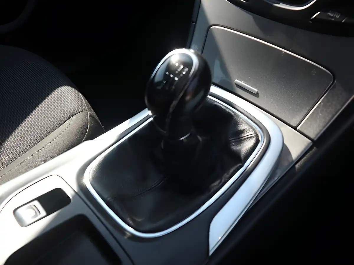 Used 2014 Vauxhall Insignia Energy White - Interior and Exterior details 7