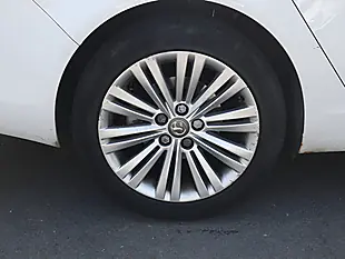 Used 2014 Vauxhall Insignia Energy White - Interior and Exterior details 8