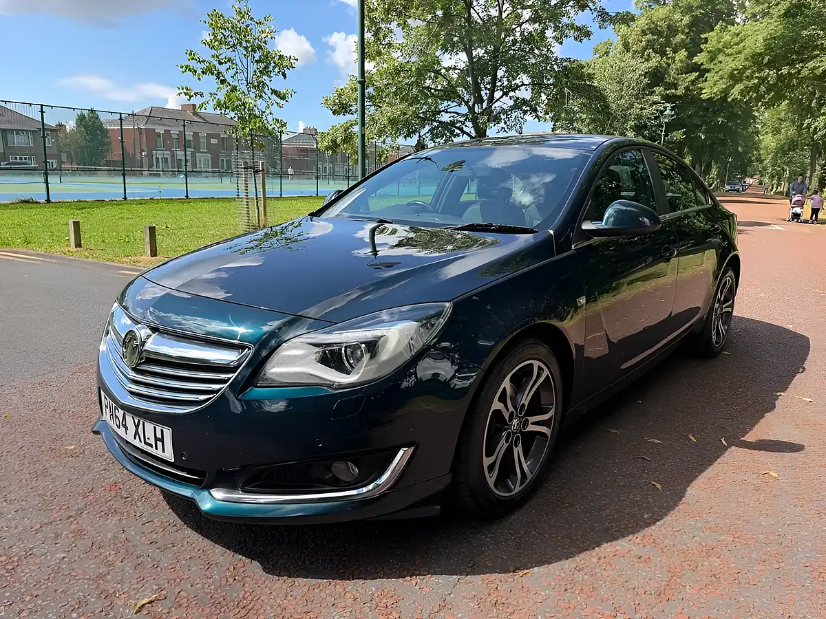 Used 2014 Vauxhall Insignia Limited Edition Green - Interior and Exterior details 8
