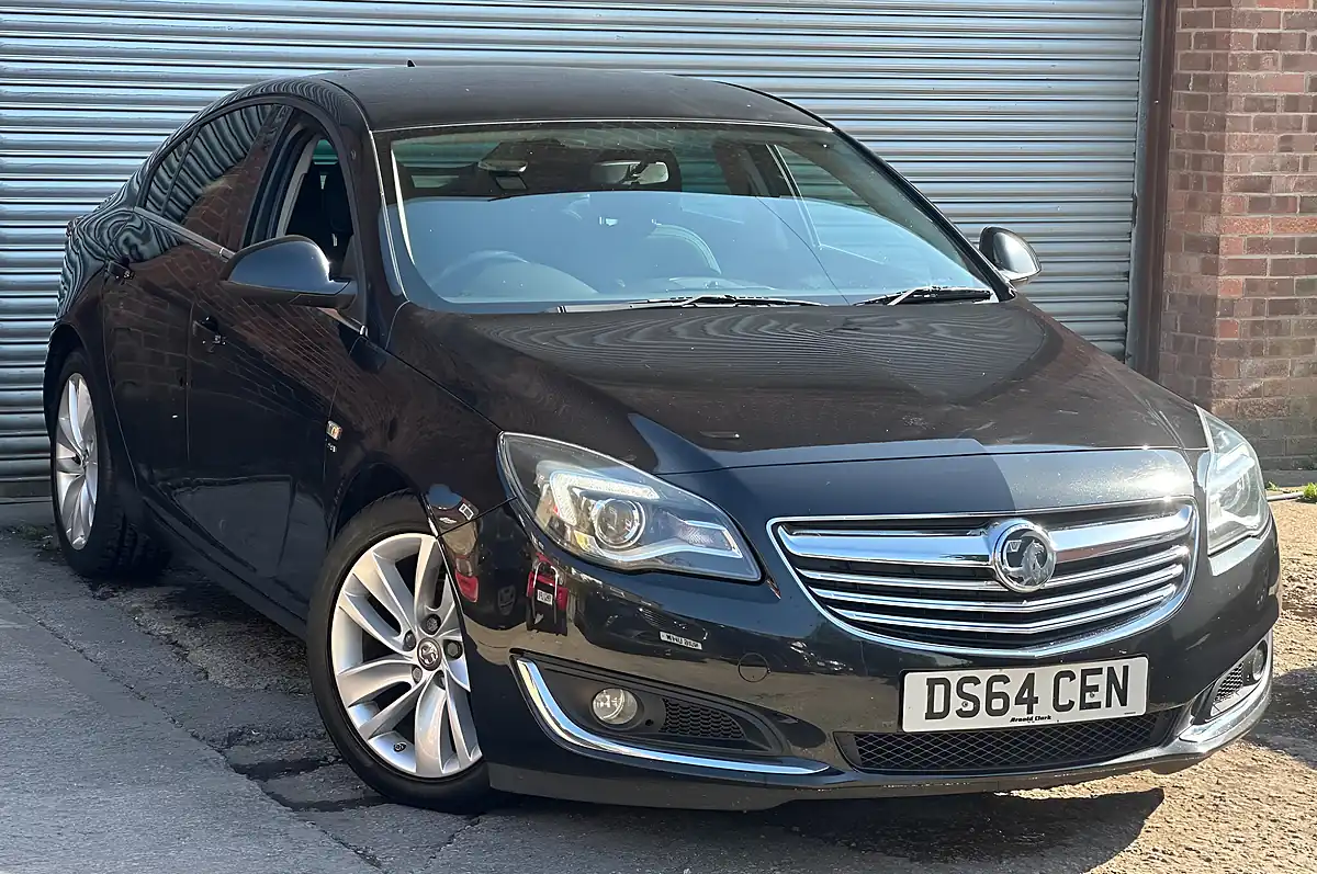 Used 2014 Vauxhall Insignia Sri Nav Black - Front View