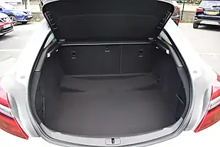 Used 2014 Vauxhall Insignia Sri Nav White - Interior and Exterior details 10