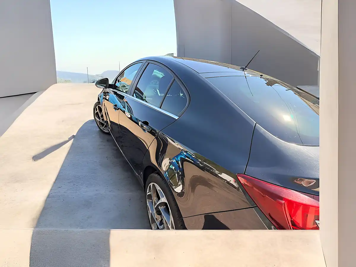 Used 2014 Vauxhall Insignia Sri Vx Line Black - Interior and Exterior details 7