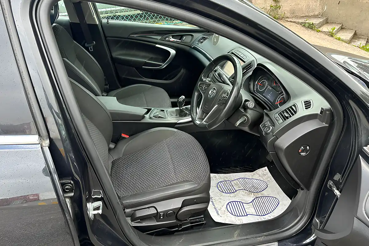 Used 2014 Vauxhall Insignia Tech Line Black - Interior and Exterior details 13