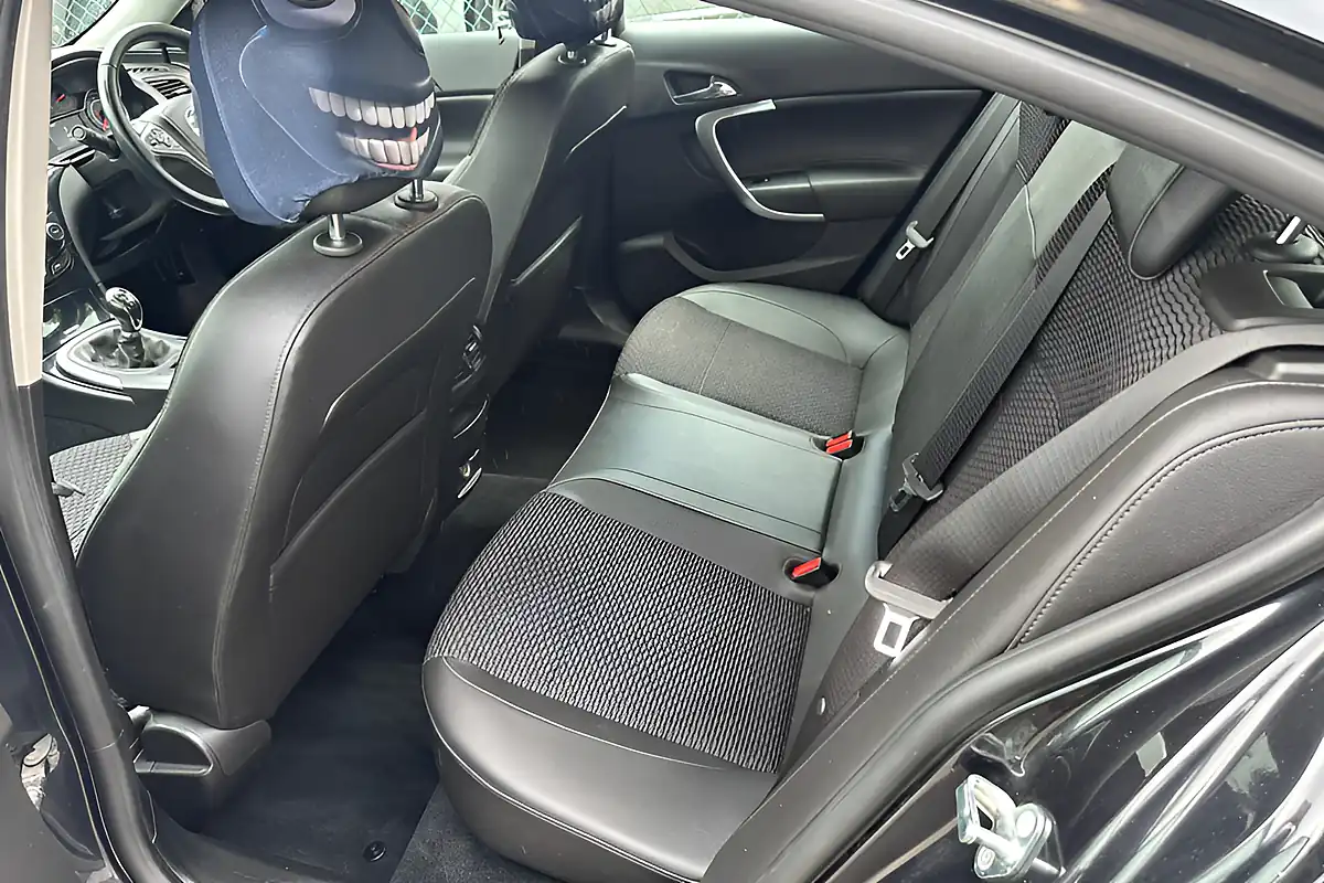 Used 2014 Vauxhall Insignia Tech Line Black - Interior and Exterior details 15