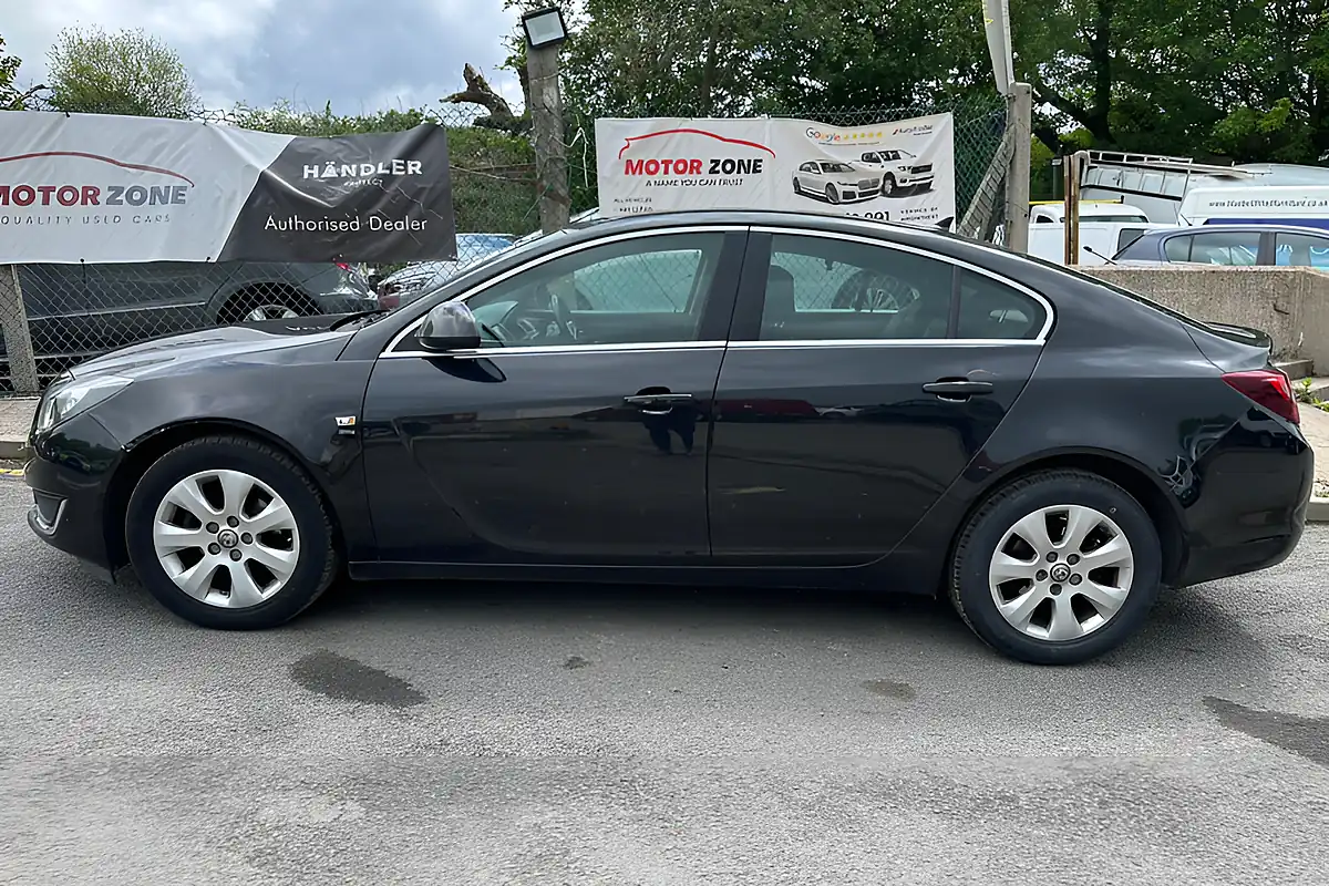Used 2014 Vauxhall Insignia Tech Line Black - Interior and Exterior details 8