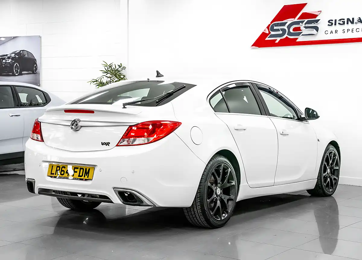 Used 2014 Vauxhall Insignia Vxr Supersport White - Interior and Exterior details 5