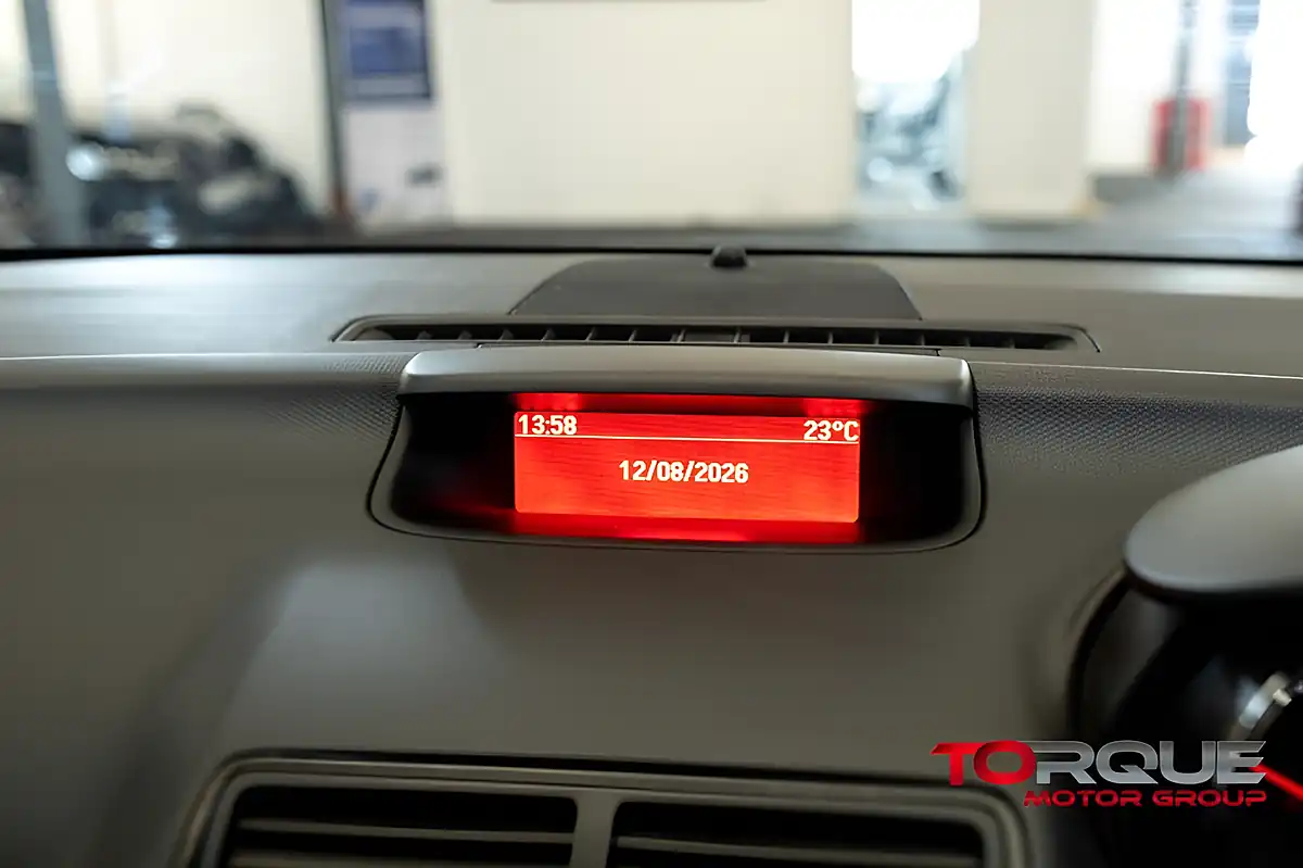 Used 2014 Vauxhall Meriva Exclusiv Brown - Interior and Exterior details 13