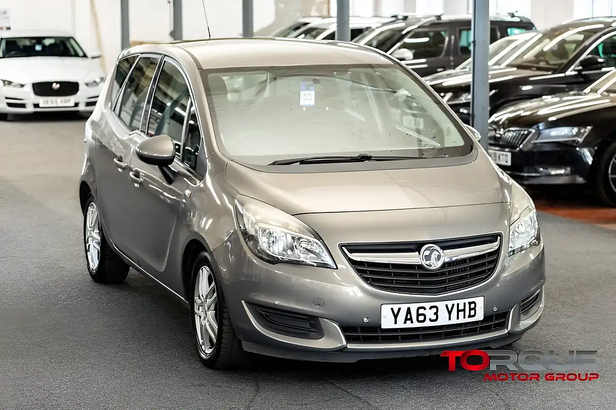 Used 2014 Vauxhall Meriva Exclusiv Brown - Interior and Exterior details 3