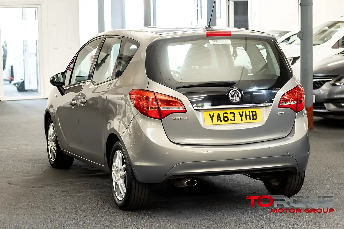 Used 2014 Vauxhall Meriva Exclusiv Brown - Interior and Exterior details 5
