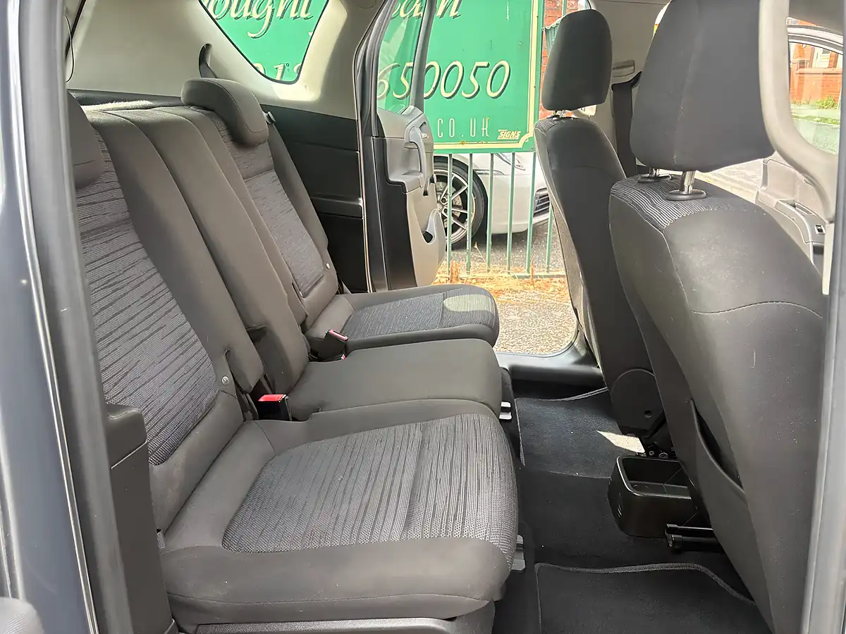 Used 2014 Vauxhall Meriva Life Grey - Interior and Exterior details 15