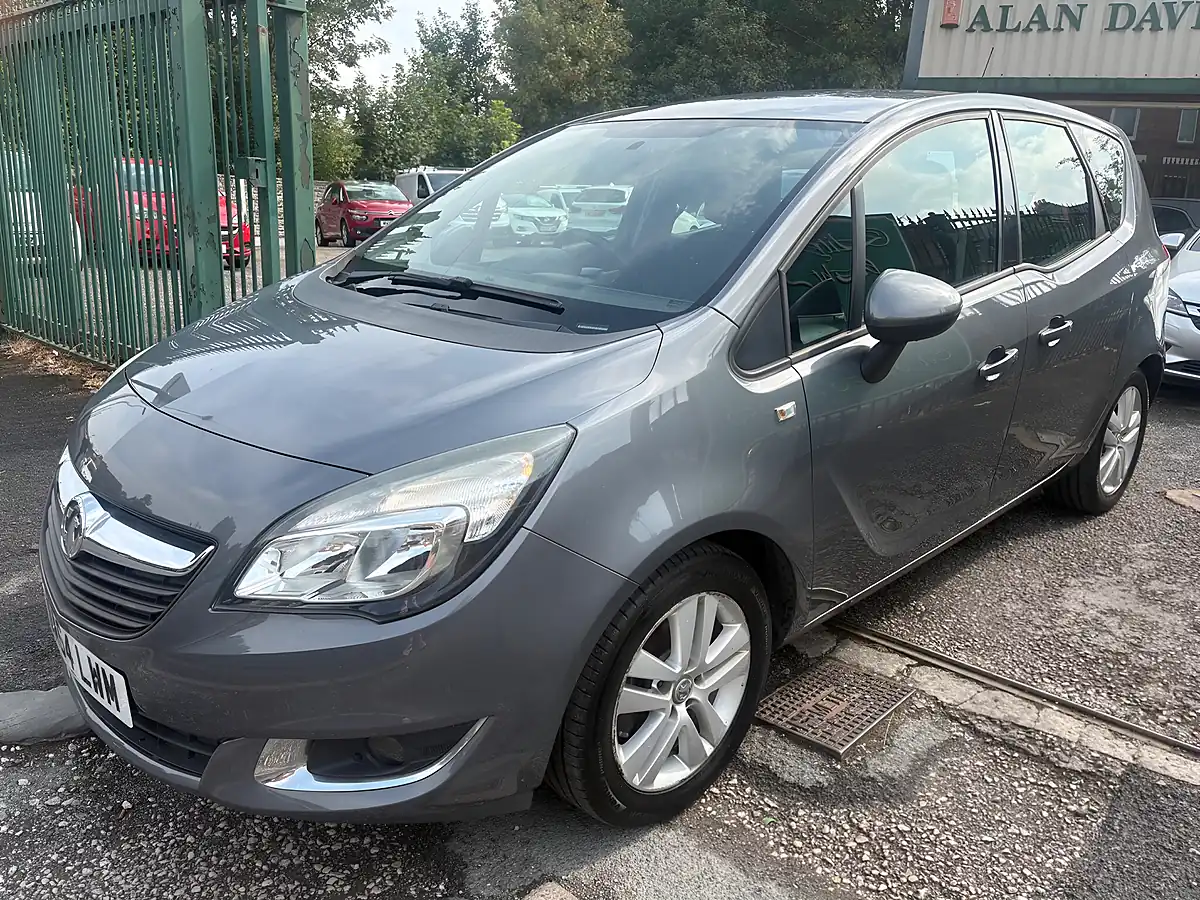 Used 2014 Vauxhall Meriva Life Grey - Interior and Exterior details 2