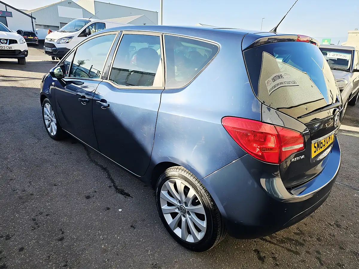 Used 2014 Vauxhall Meriva Se Blue - Interior and Exterior details 3