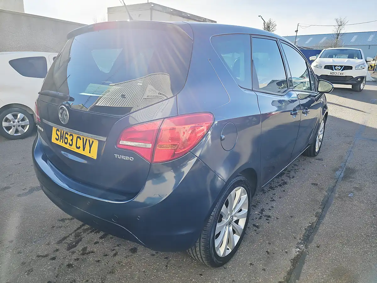 Used 2014 Vauxhall Meriva Se Blue - Interior and Exterior details 5