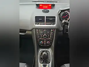 Used 2014 Vauxhall Meriva Se Blue - Interior and Exterior details 11