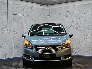 Used 2014 Vauxhall Meriva Se Blue - Interior and Exterior details 2
