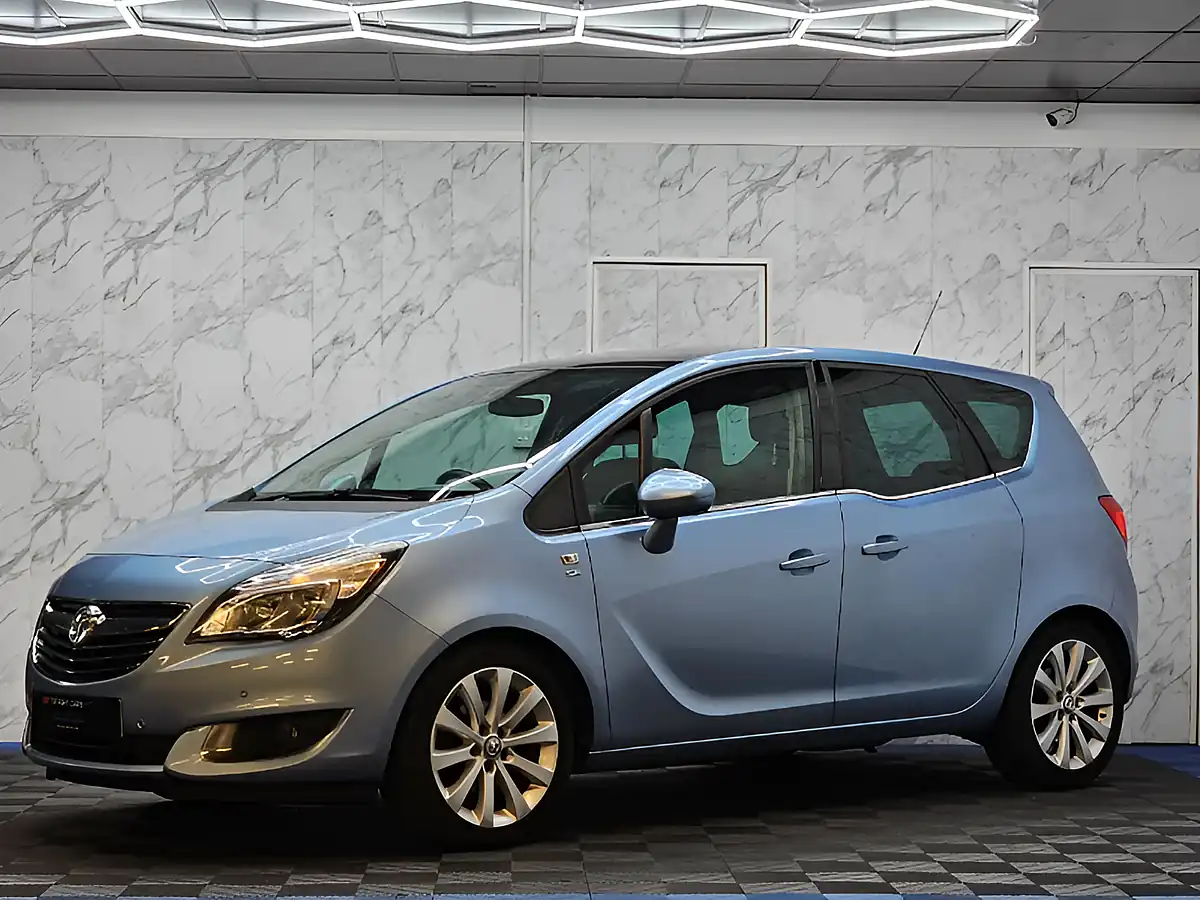 Used 2014 Vauxhall Meriva Se Blue - Interior and Exterior details 3