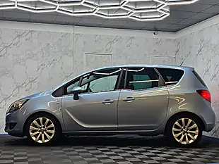 Used 2014 Vauxhall Meriva Se Blue - Interior and Exterior details 6