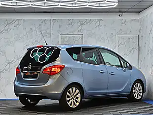 Used 2014 Vauxhall Meriva Se Blue - Interior and Exterior details 7