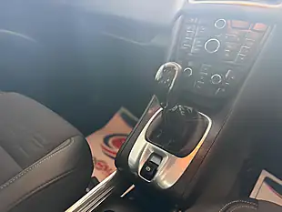 Used 2014 Vauxhall Meriva Se White - Interior and Exterior details 13
