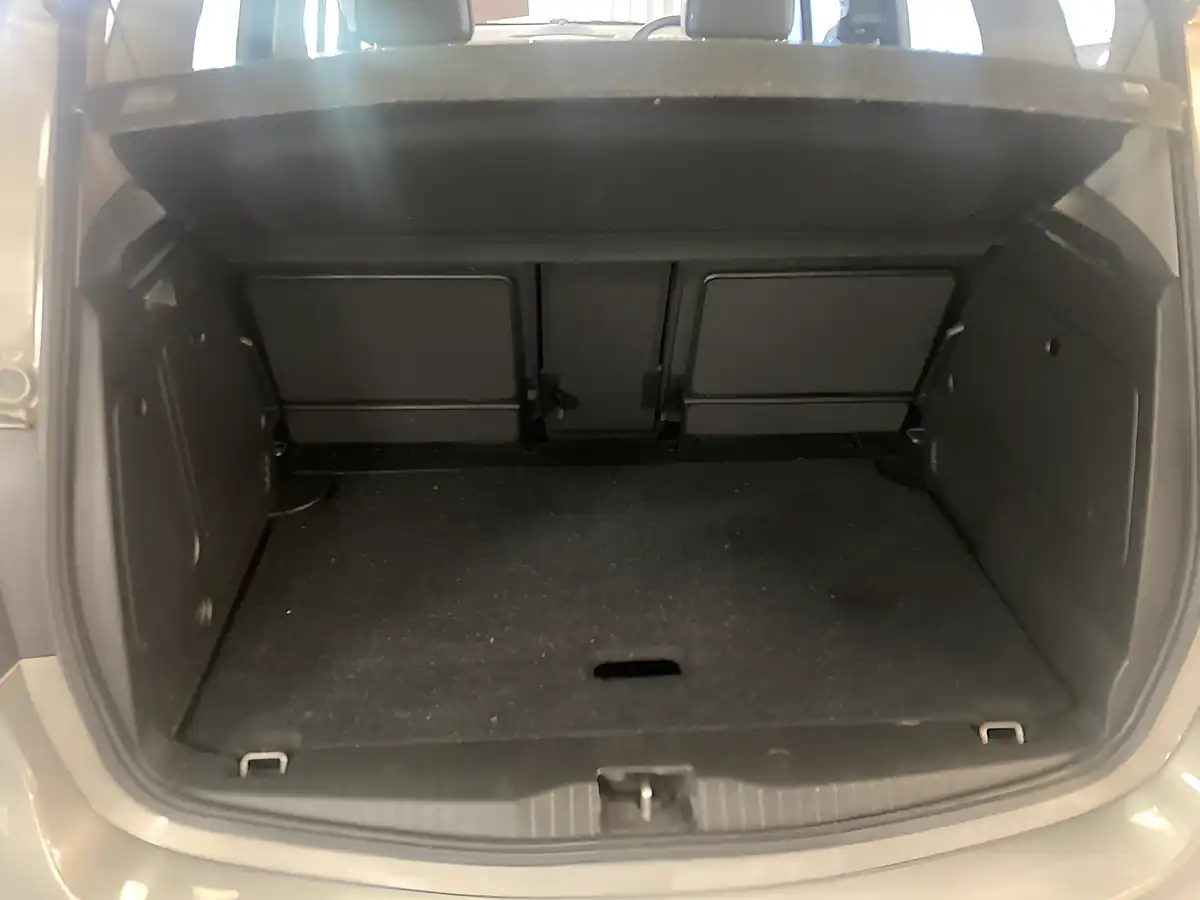 Used 2014 Vauxhall Meriva Tech Line Brown - Interior and Exterior details 12