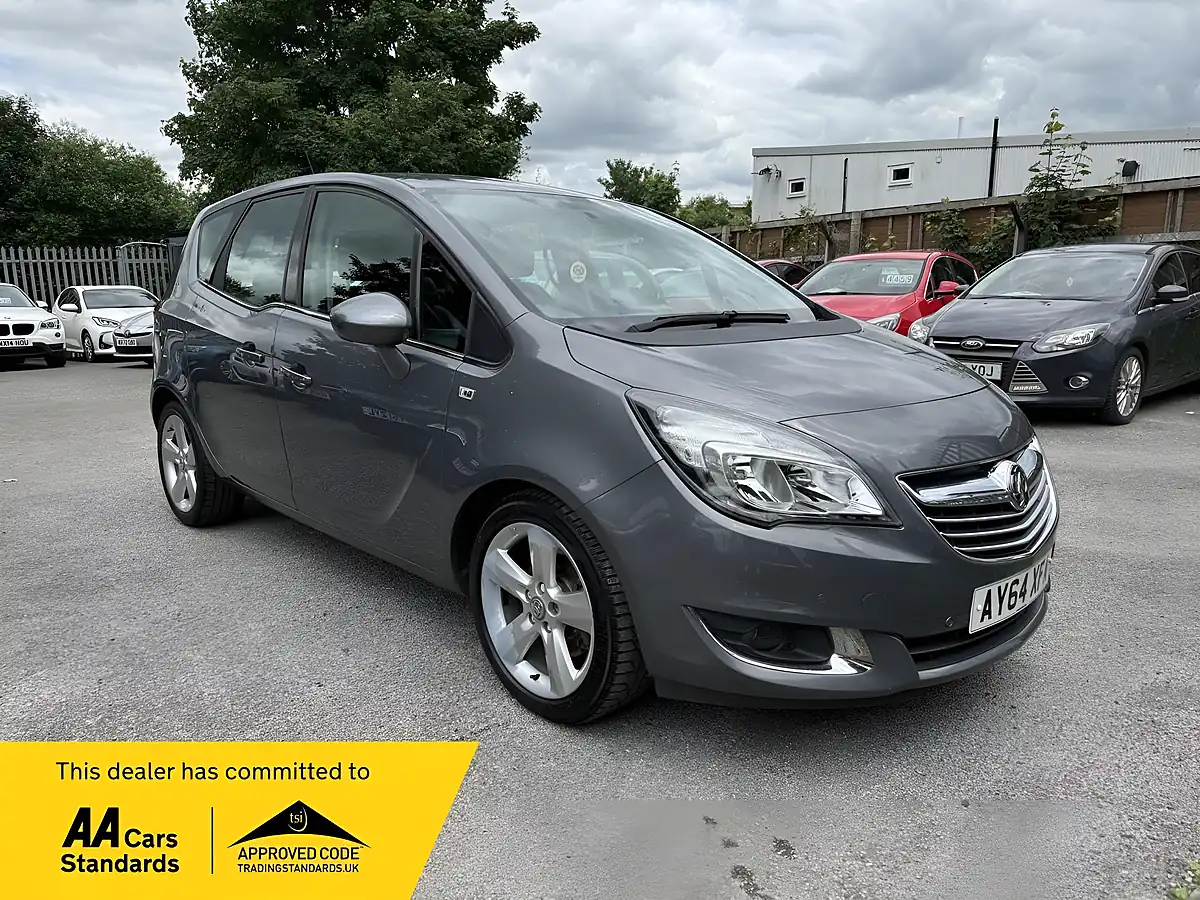 Used 2014 Vauxhall Meriva Tech Line Grey - Front View
