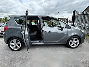 Used 2014 Vauxhall Meriva Tech Line Grey - Interior and Exterior details 9