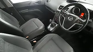 Used 2014 Vauxhall Meriva Tech Line Grey - Interior and Exterior details 5