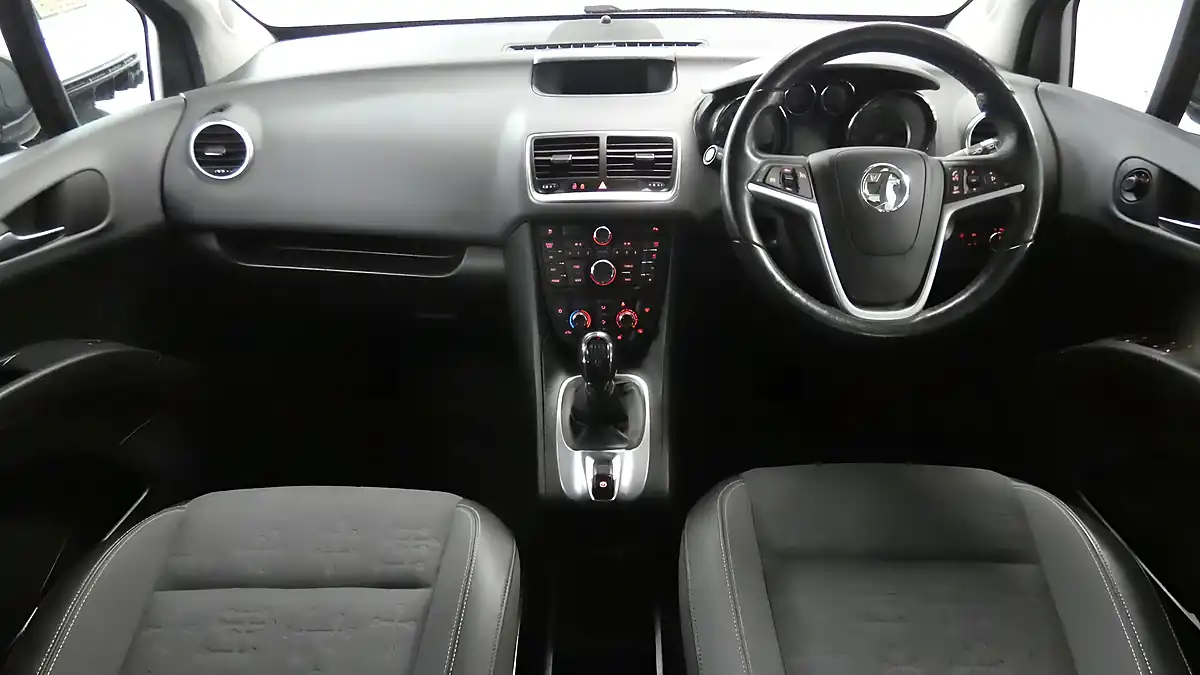 Used 2014 Vauxhall Meriva Tech Line Grey - Interior and Exterior details 6