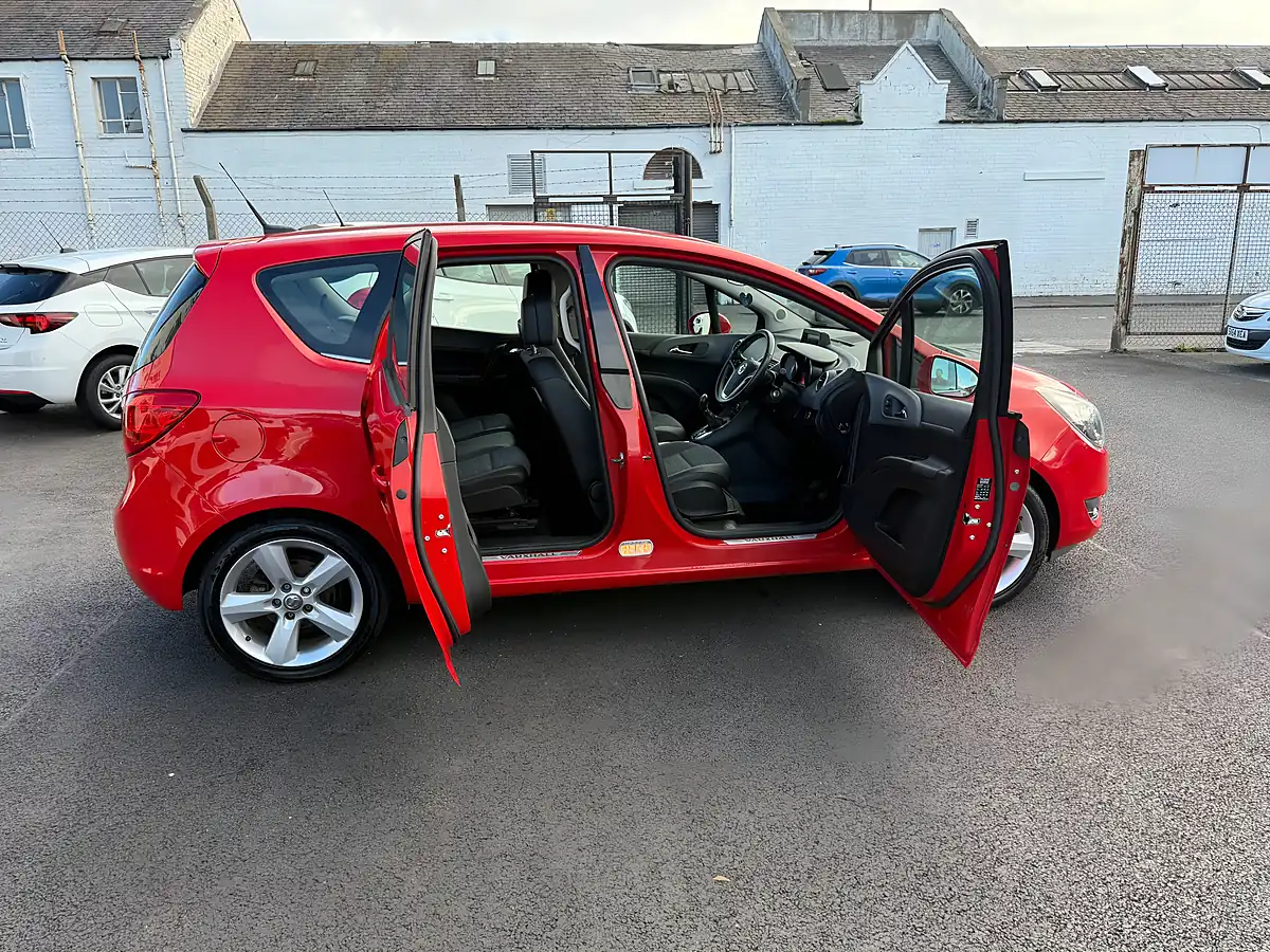 Used 2014 Vauxhall Meriva Tech Line Red - Interior and Exterior details 12