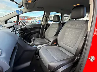 Used 2014 Vauxhall Meriva Tech Line Red - Interior and Exterior details 15