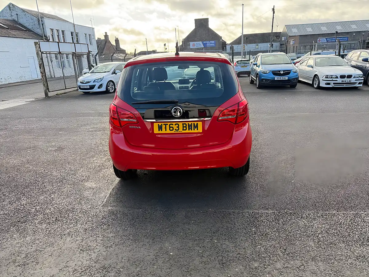 Used 2014 Vauxhall Meriva Tech Line Red - Interior and Exterior details 6