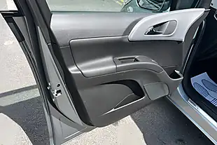 Used 2014 Vauxhall Meriva Tech Line Silver - Interior and Exterior details 13