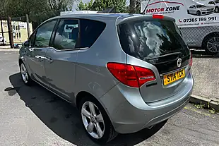 Used 2014 Vauxhall Meriva Tech Line Silver - Interior and Exterior details 5