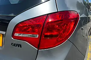 Used 2014 Vauxhall Meriva Tech Line Silver - Interior and Exterior details 7