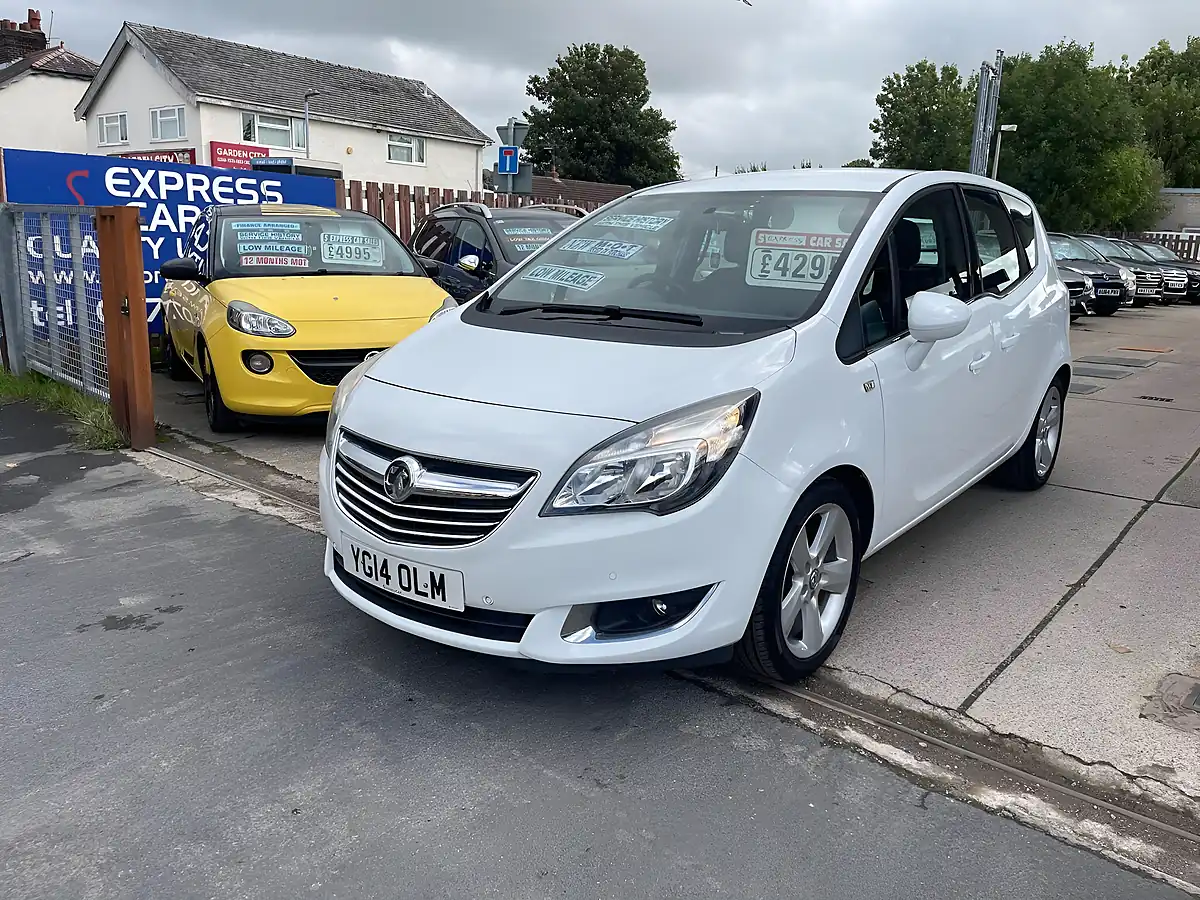 Used 2014 Vauxhall Meriva Tech Line White - Interior and Exterior details 4