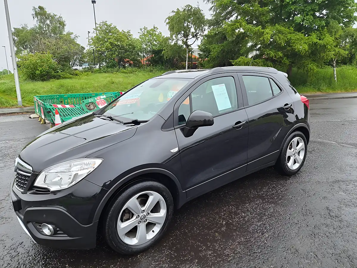 Used 2014 Vauxhall Mokka Exclusiv Black - Front View