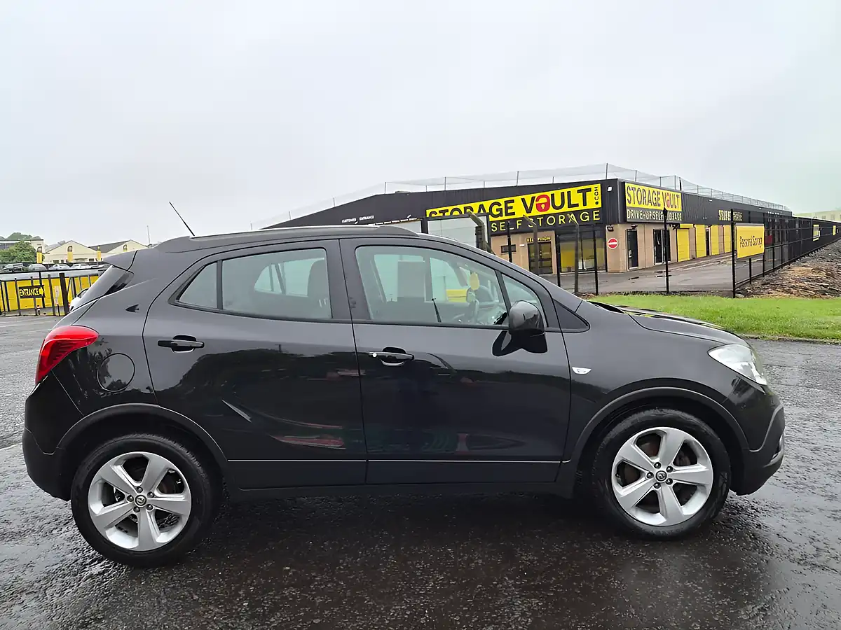 Used 2014 Vauxhall Mokka Exclusiv Black - Interior and Exterior details 13