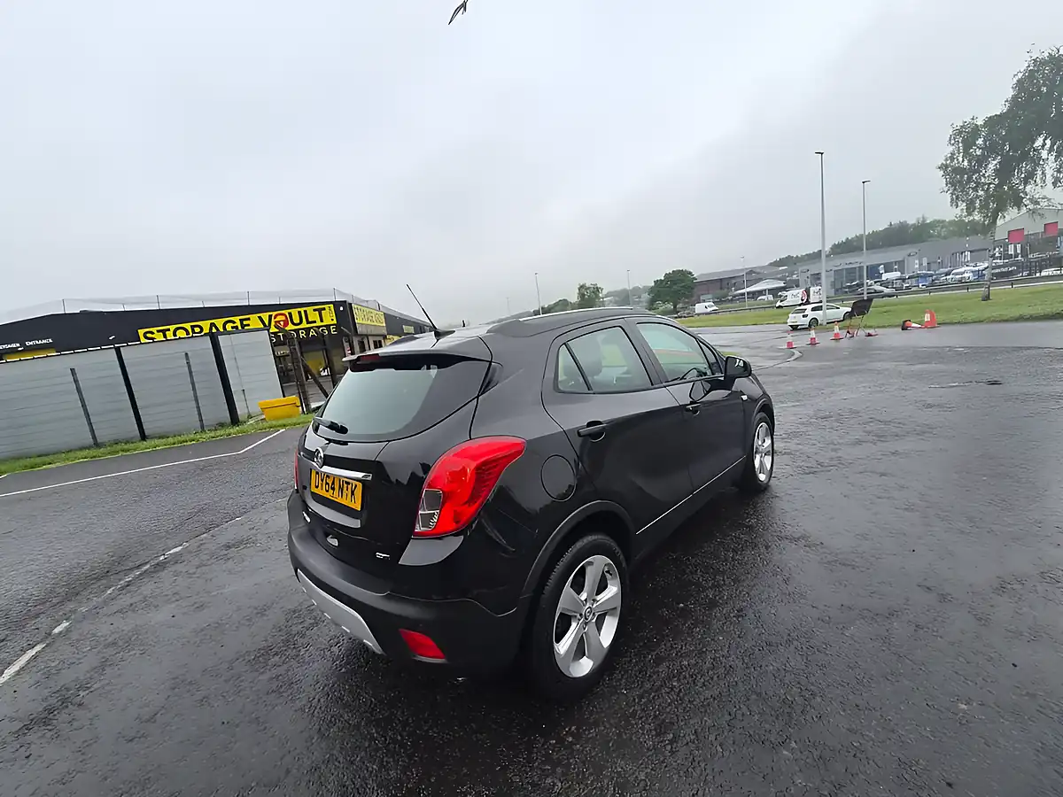Used 2014 Vauxhall Mokka Exclusiv Black - Interior and Exterior details 15