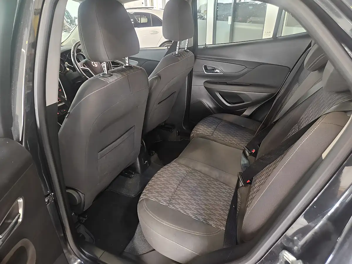 Used 2014 Vauxhall Mokka Exclusiv Black - Interior and Exterior details 11