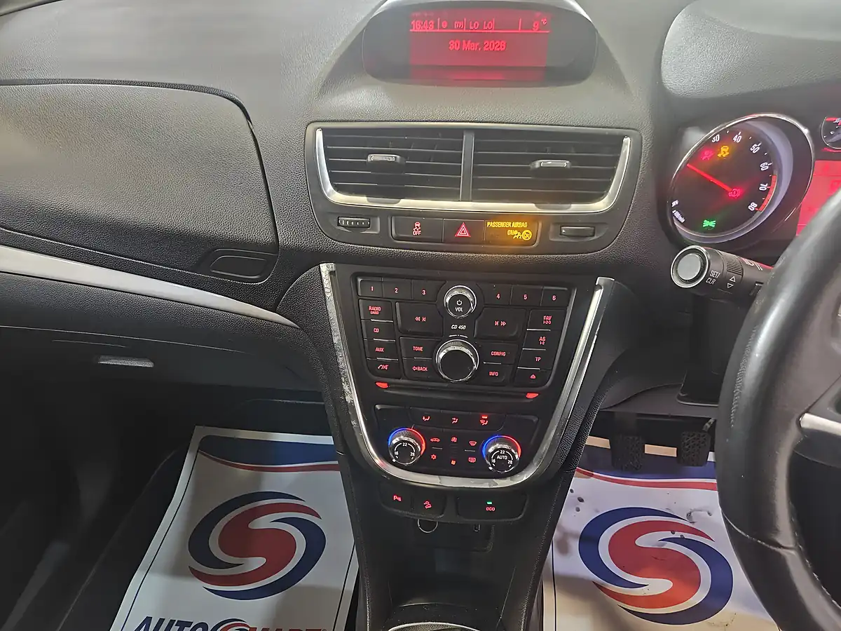 Used 2014 Vauxhall Mokka Exclusiv Black - Interior and Exterior details 15
