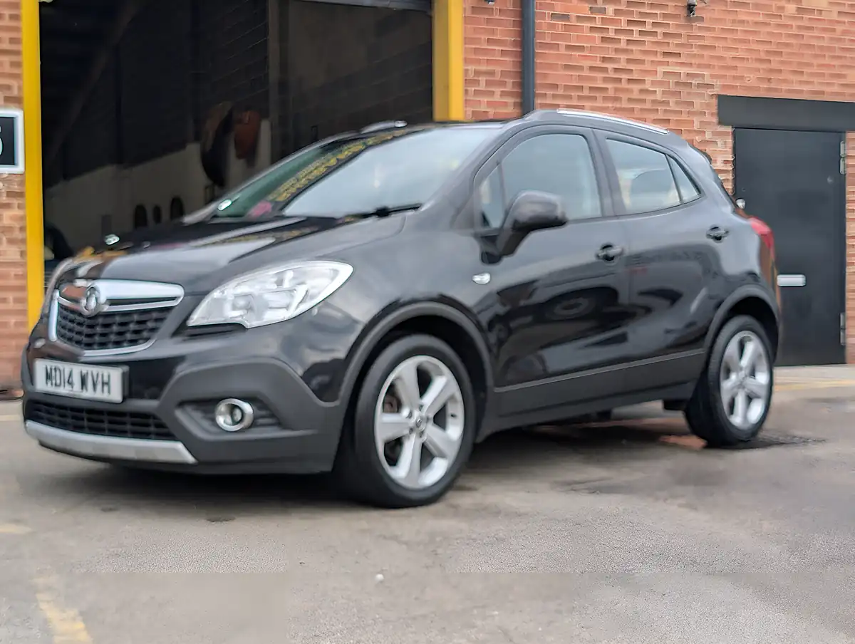 Used 2014 Vauxhall Mokka Exclusiv Black - Front View