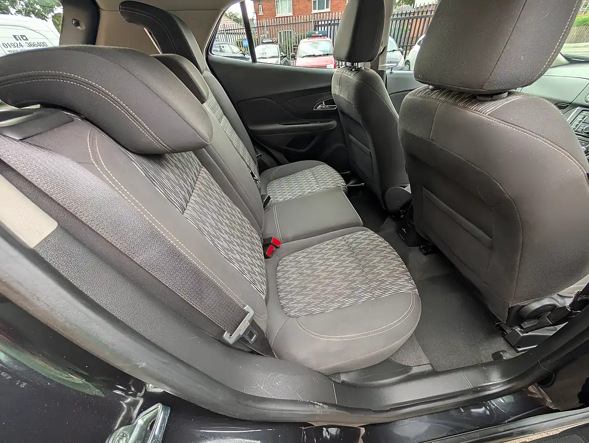 Used 2014 Vauxhall Mokka Exclusiv Black - Interior and Exterior details 10