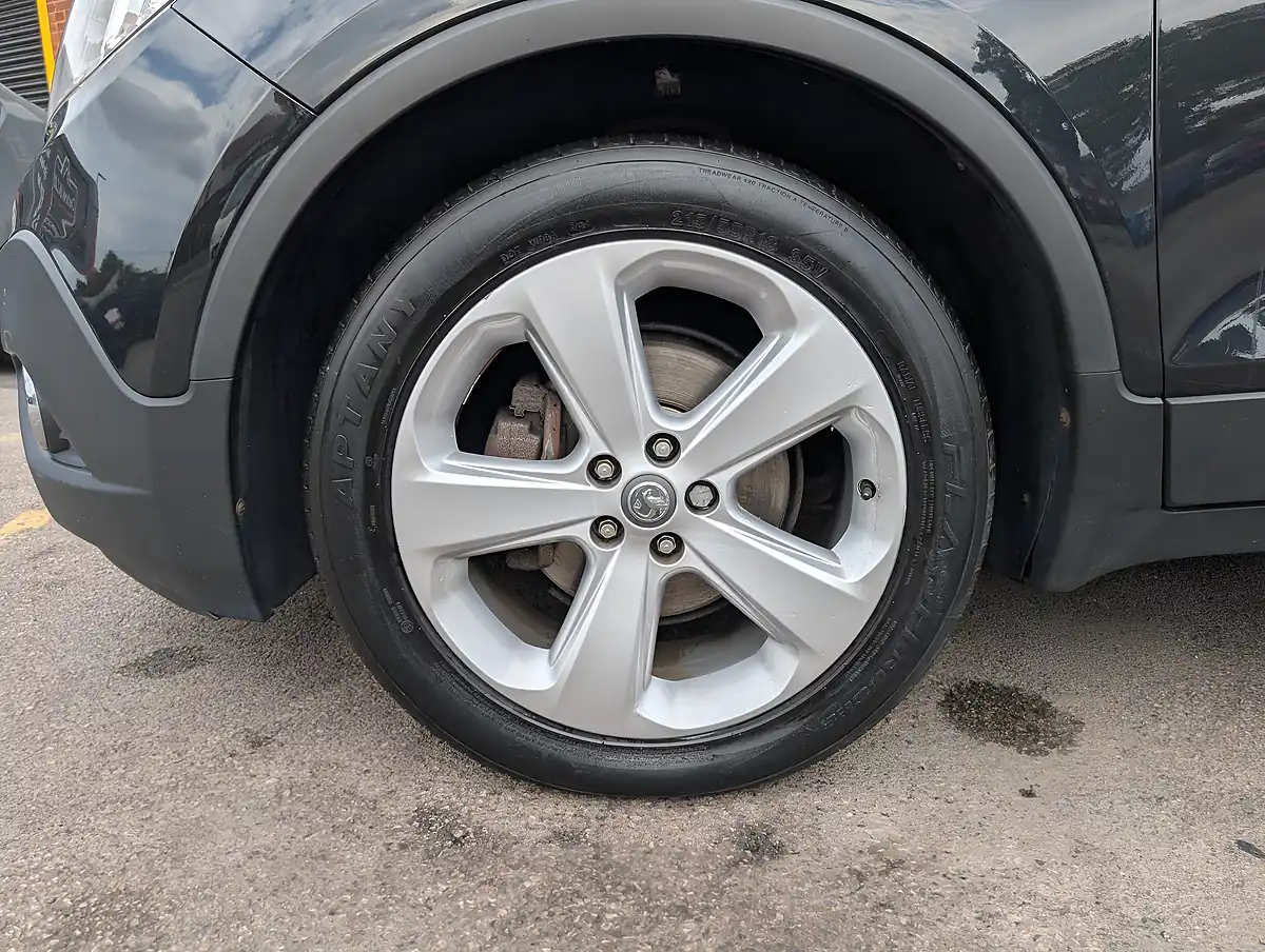 Used 2014 Vauxhall Mokka Exclusiv Black - Interior and Exterior details 13