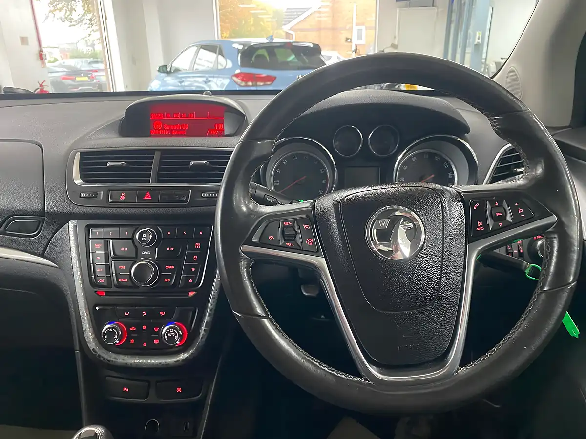 Used 2014 Vauxhall Mokka Exclusiv Black - Interior and Exterior details 8