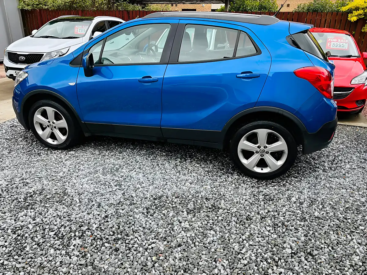 Used 2014 Vauxhall Mokka Exclusiv Blue - Interior and Exterior details 18