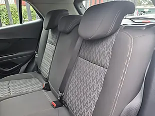Used 2014 Vauxhall Mokka Exclusiv Blue - Interior and Exterior details 14