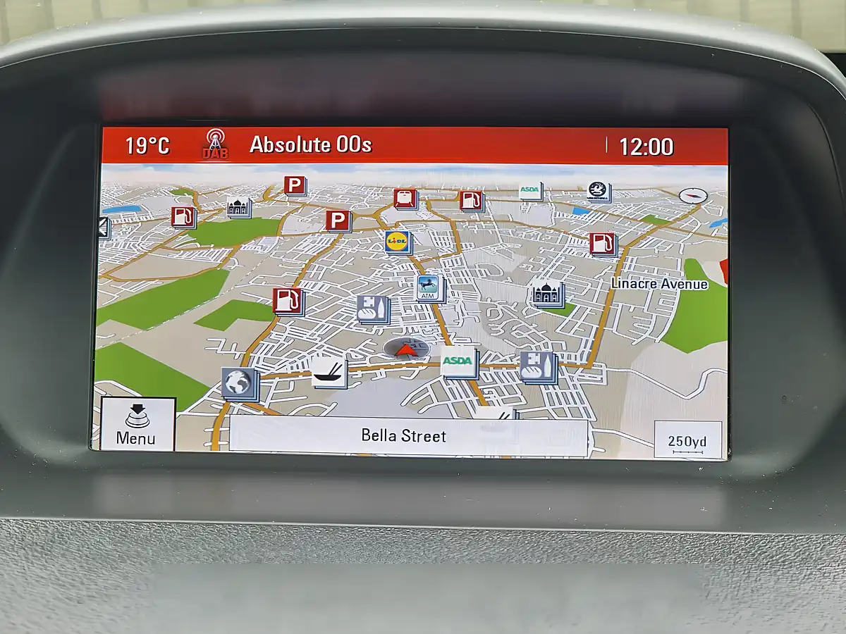 Used 2014 Vauxhall Mokka Exclusiv Blue - Interior and Exterior details 19